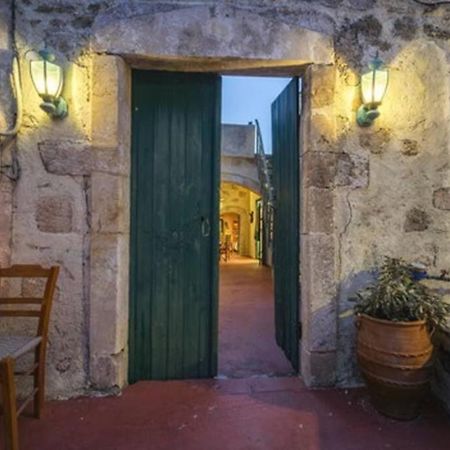 Moundros 1620 Venetian Residence エクステリア 写真