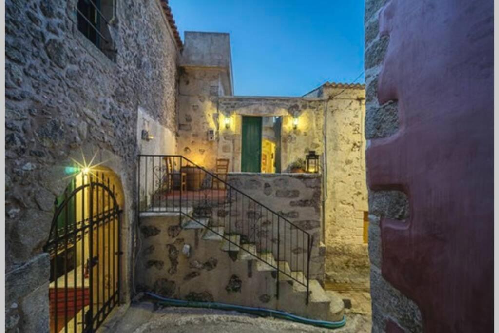 Moundros 1620 Venetian Residence エクステリア 写真